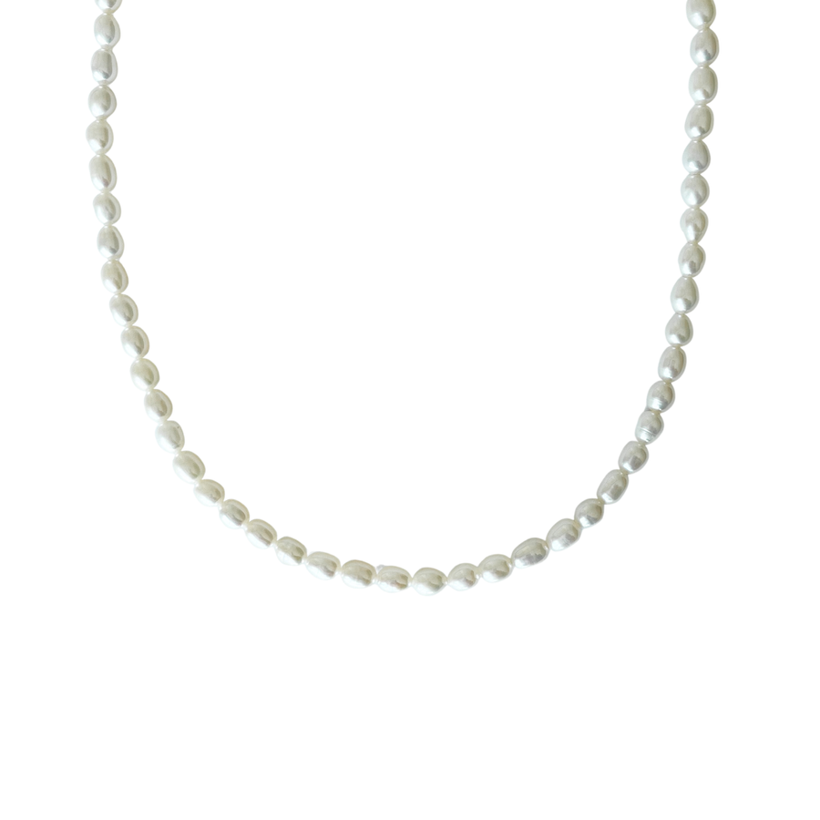 Kennedy pearl necklace